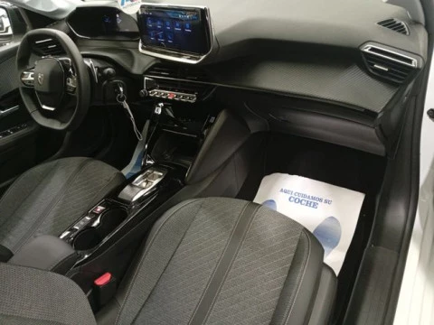 Peugeot 208 Allure HYBRID 100 eDCS6