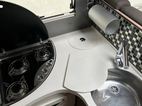 MOBILVETTA K-YACHT TEKNODESIGN 85 K-YACHT TEKNODESIGN 85