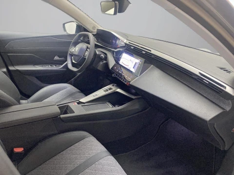 Peugeot 408 408 Allure HYBRID 145 eDCS6