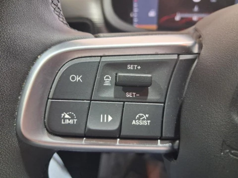 Jeep Avenger 1.2 G 74KW ALTITUDE 5P