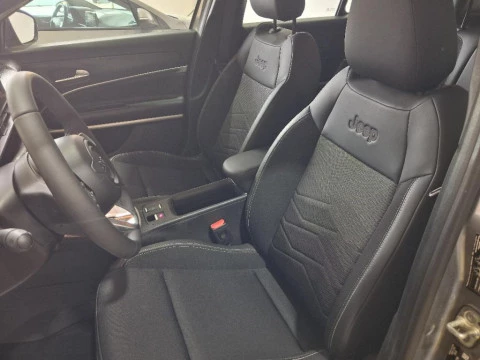 Jeep Avenger 1.2 G 74KW ALTITUDE 5P