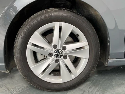 Volkswagen Golf 1.0 eTSI 81kW (110CV) DSG