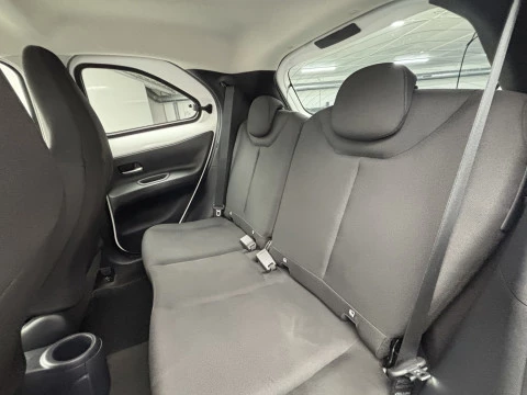 Toyota Aygo X Cross 1.0 VVT-I 72CV Play