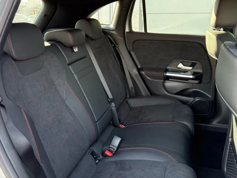 Mercedes-Benz EQA  250+