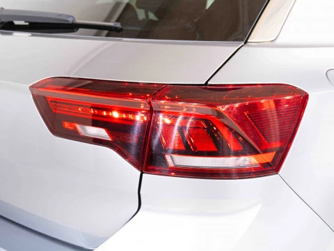 Volkswagen T-Roc Life 1.5 TSI 110kW (150CV) DSG