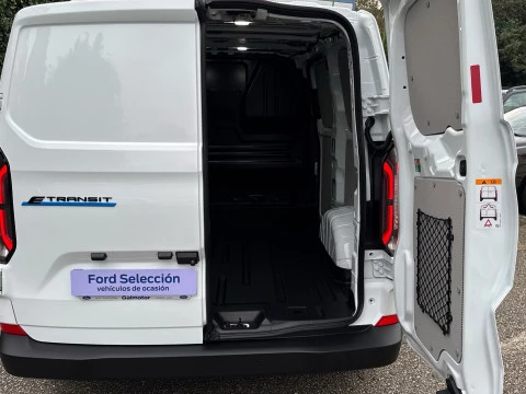 Ford Transit Custom Van BEV 64kWh 100kW 320 L2 Trend