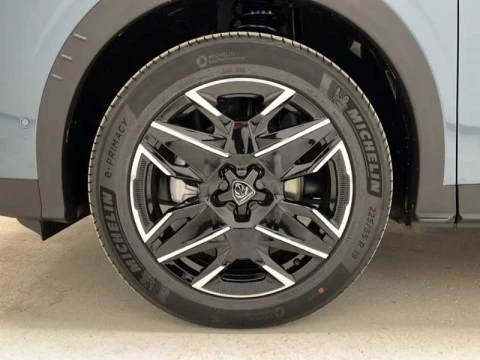 Peugeot 3008 Hybrid 1.2 107KW GT eDCS6