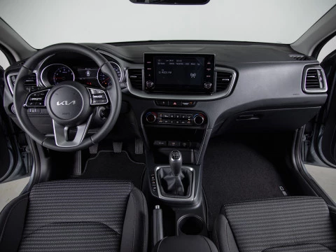 Kia XCeed 1.0 T-GDi Drive 88kW (120CV) Kia XCeed 1.0 T-GDi Drive 88kW (120CV)