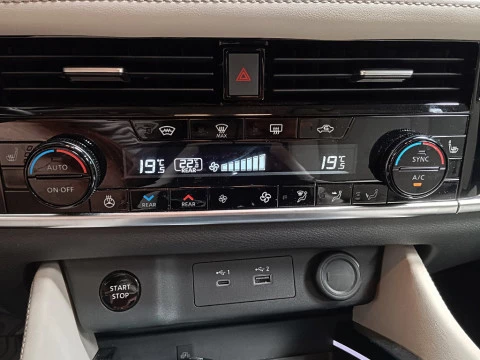 Nissan X-Trail 5pl 1.5 e-4ORCE 158kW 4x4 A/T Tekna