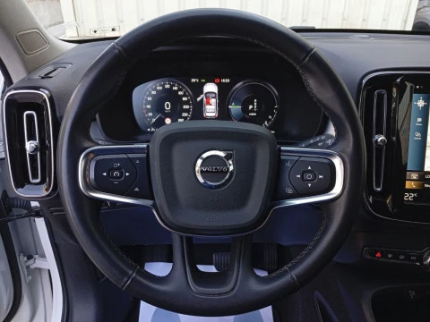 Volvo XC40 1.5 T4 Twin Recharge Inscription Ex Auto