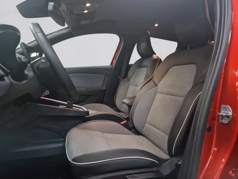 Renault Clio techno Eco-G 100cv (74kW)