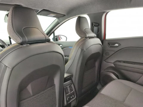 Renault Captur TECHNO E-TECH FULL HYBRID 145CV