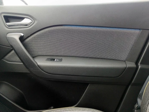 Renault Captur RENAULT CAPTUR TECHNO E-TECH FULL HYBRID 105