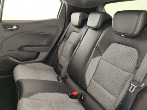 Renault Clio techno Eco-G 100cv (74kW)