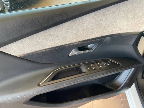 Peugeot 3008 1.5 BlueHDi 96kW (130CV) S&S GT