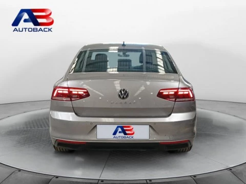 Volkswagen Passat Business 2.0 TDI 90kW (122CV) DSG