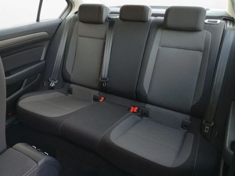 Volkswagen Passat Business 2.0 TDI 90kW (122CV) DSG