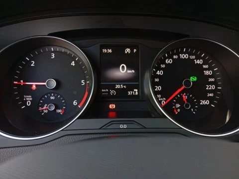 Volkswagen Passat Business 2.0 TDI 90kW (122CV) DSG