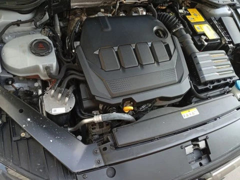 Volkswagen Passat Business 2.0 TDI 90kW (122CV) DSG