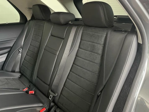 Mercedes-Benz GLE 350 de 4MATIC con tecnología híbrida EQ