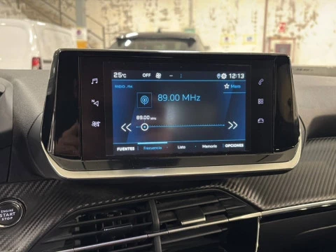 Peugeot 2008 Allure Pack Puretech 100 S&S 6 Vel. MAN