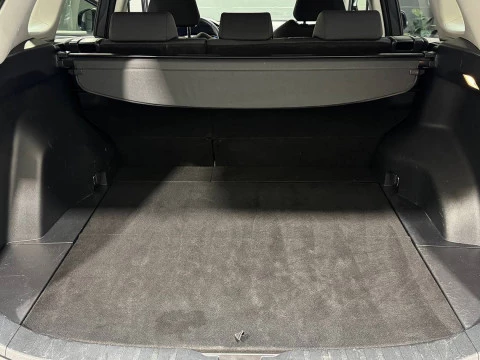 Toyota Rav4 2.5l 220H Advance