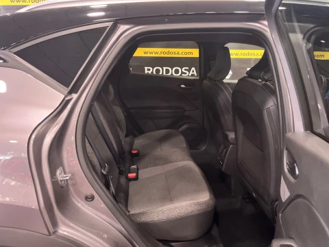 Renault Captur techno Eco-G 100cv (74 kW)