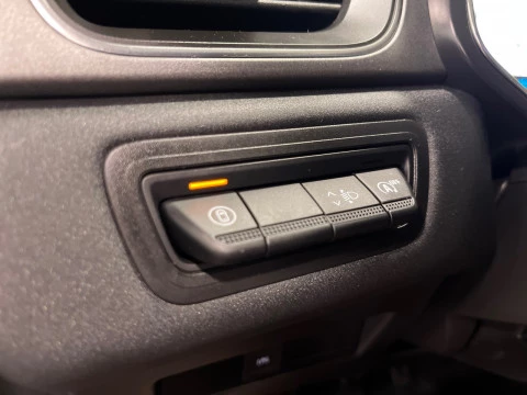 Renault Captur techno Eco-G 100cv (74 kW)