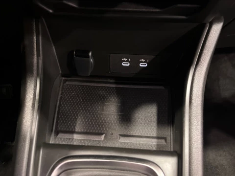 Renault Captur techno Eco-G 100cv (74 kW)