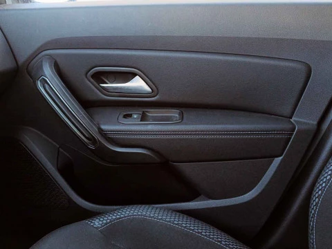 Dacia Duster PRESTIGE TCE 96KW (130CV) 4X2 GPF