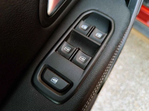 Dacia Duster PRESTIGE TCE 96KW (130CV) 4X2 GPF