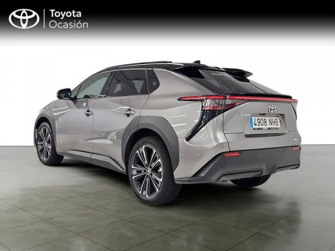 Toyota BZ4X 220E 4x4 Luxury