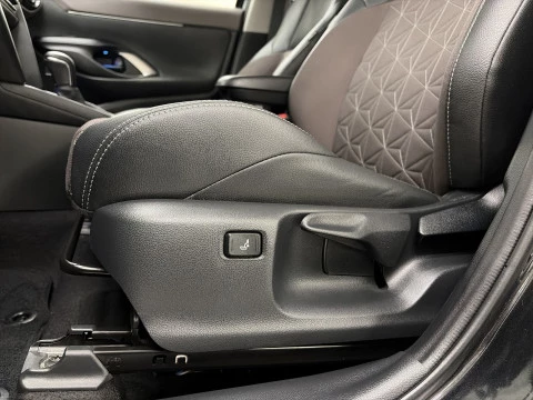 Toyota Yaris Cross 120H Style 85 kW (116 CV)