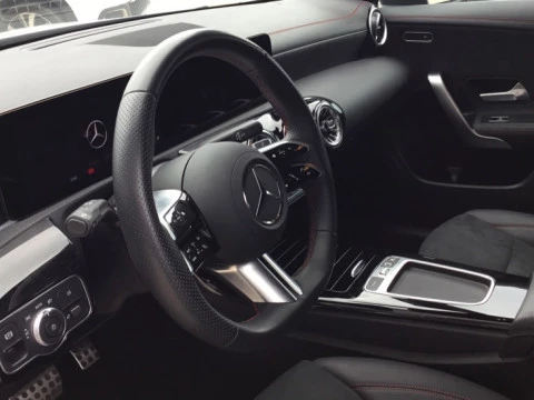 Mercedes-Benz Clase CLA  200 Coupé