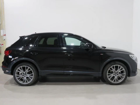 Audi Q3 Black line 35 TDI 110 kW (150 CV) S tronic