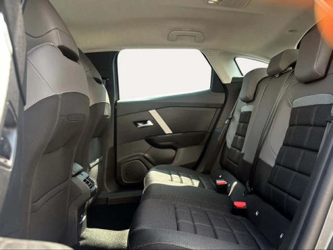 Citroën C4 Hybrid 145 Business Edition e-DCS6 107 kW (145 CV)