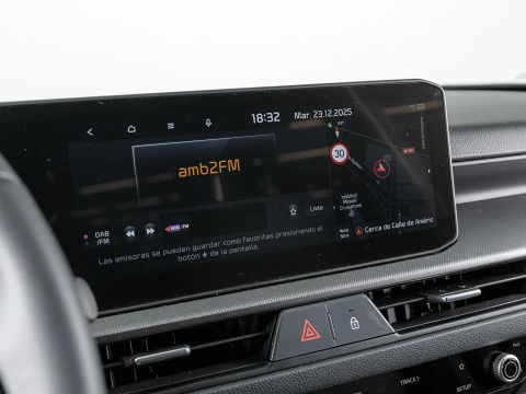 Kia Stonic 1.0 T-GDi 85kW (115CV) MHEV Concept