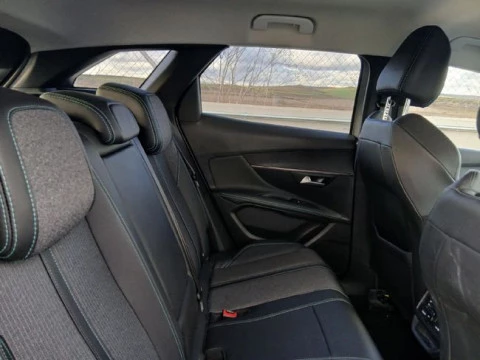 Peugeot 3008 Hybrid 225 e-EAT8 Allure