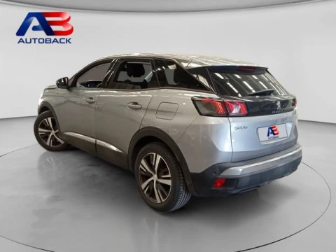 Peugeot 3008 Hybrid 225 e-EAT8 Allure