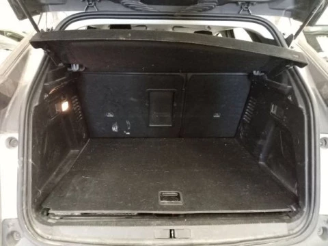 Peugeot 3008 Hybrid 225 e-EAT8 Allure