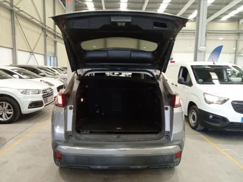 Peugeot 3008 Hybrid 225 e-EAT8 Allure