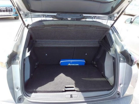 Peugeot 2008 Allure BlueHDI 130 S&S EAT8