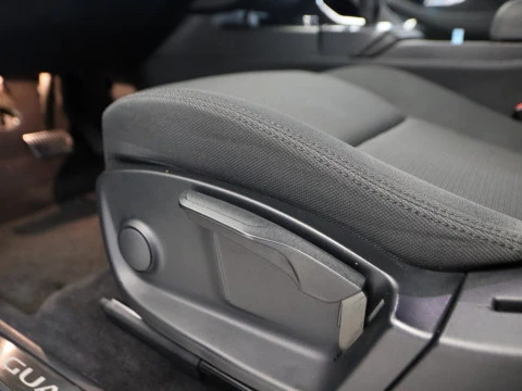 Jaguar E-PACE 2.0 D 110KW R-DYNAMIC AUTO 4WD 5P