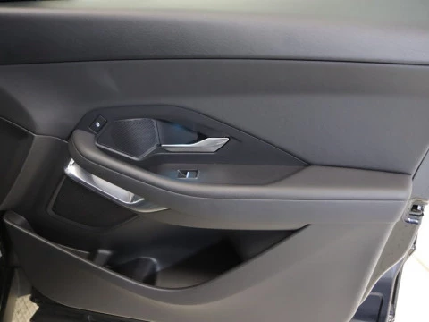 Jaguar E-PACE 2.0 D 110KW R-DYNAMIC AUTO 4WD 5P