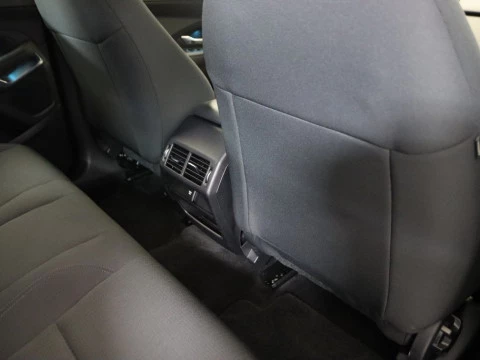 Jaguar E-PACE 2.0 D 110KW R-DYNAMIC AUTO 4WD 5P