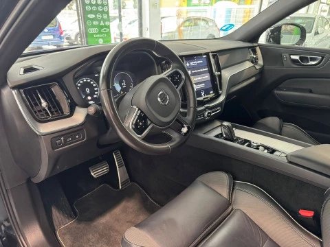 Volvo XC60 2.0  T8 AWD R-DESIGN AUTO 287KW
