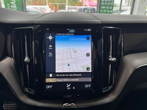 Volvo XC60 2.0  T8 AWD R-DESIGN AUTO 287KW