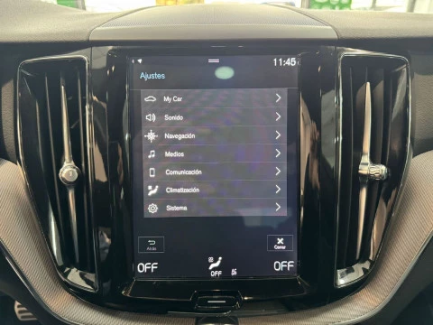 Volvo XC60 2.0  T8 AWD R-DESIGN AUTO 287KW