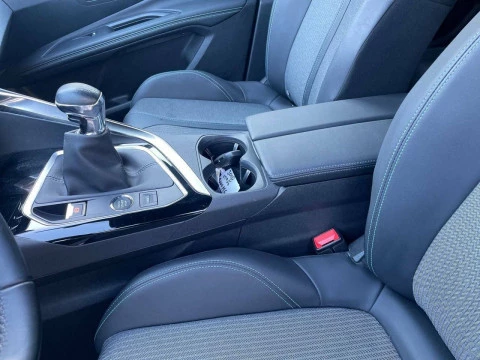 Peugeot 3008 1.2 PureTech 96KW (130CV) S&S Allure