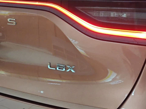 Lexus LBX 1.5 136cv HEV Elegant+ Black